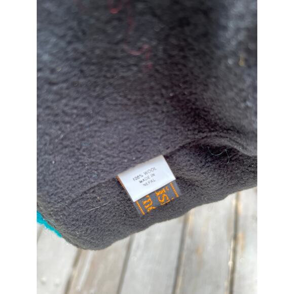 NEW Rising International Colorado Flag Crochet Fleece Lined Beanie Nepalese Hat - Picture 7 of 8